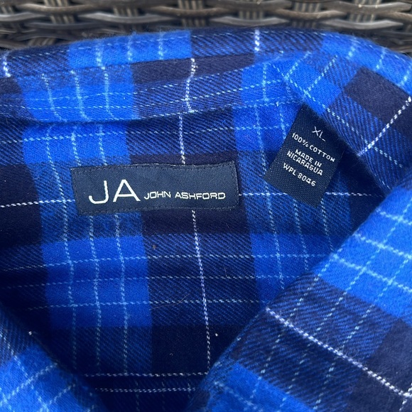 NWT John Ashford Mens Blue Flannel Long Sleeve Button Down Shirt. Size XL - Picture 3 of 9